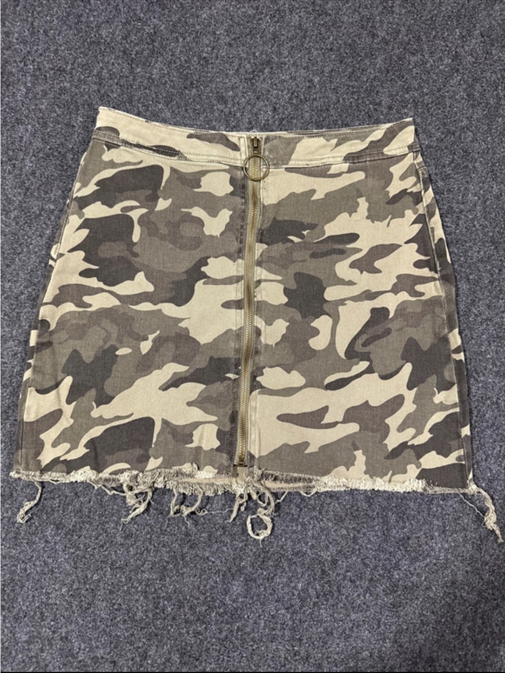 Papaya Olive Beige Camo Zip-Front Mini Skirt